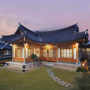 Hanok: Hòa Điệu Cùng Thiên Nhiên Trong Ngôi Nhà Cổ Truyền